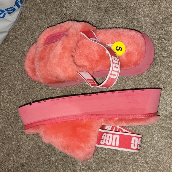 NWOT UGG Disco Slide - Picture 4 of 5